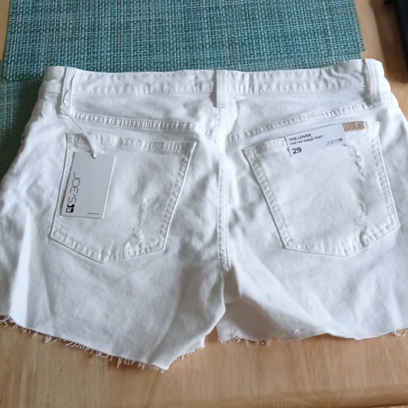 Joe's Jeans White Shorts - Picture 3 of 3